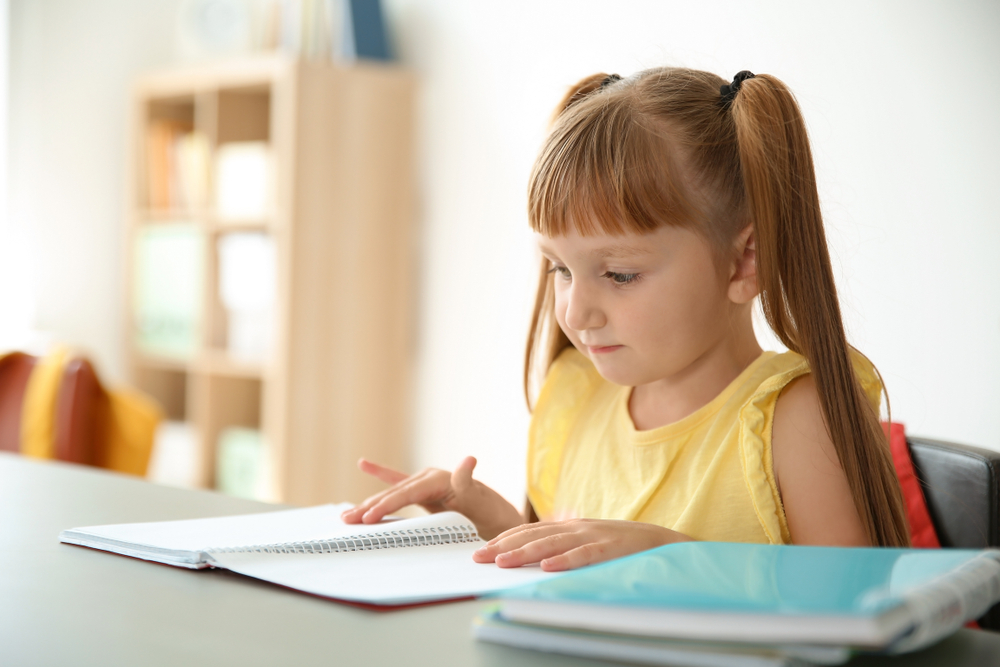 My 1st Grader Struggles With Reading: What Parents Should Know