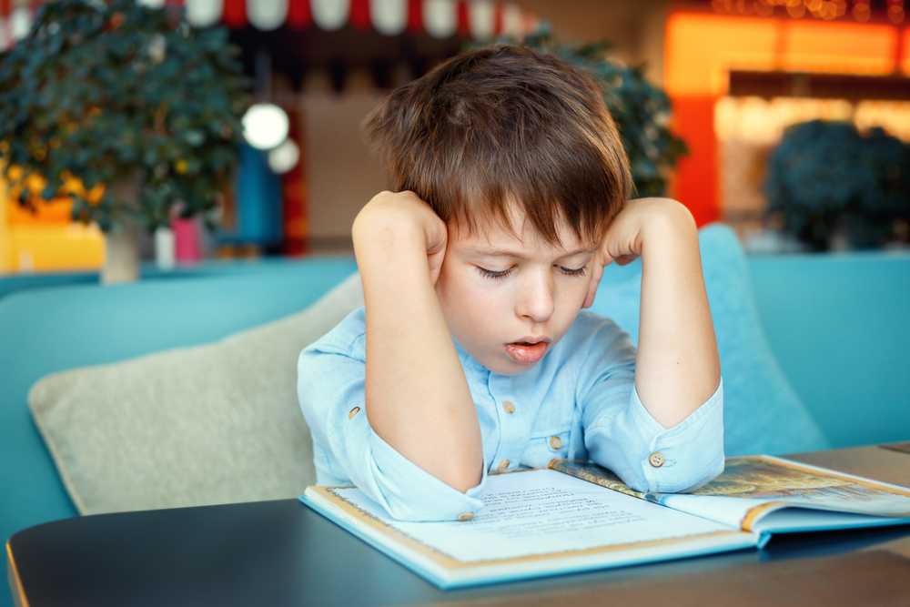 How to Help a Child Struggling with Reading Comprehension