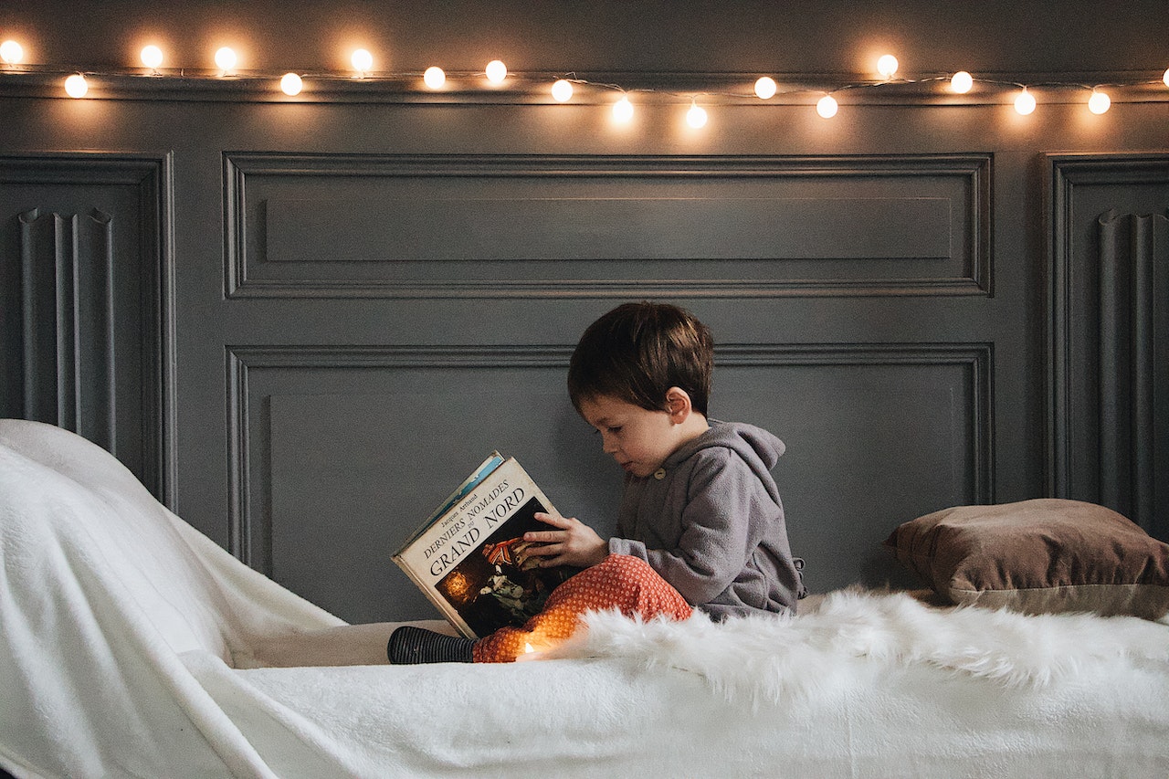 How to Create a Reading Nook