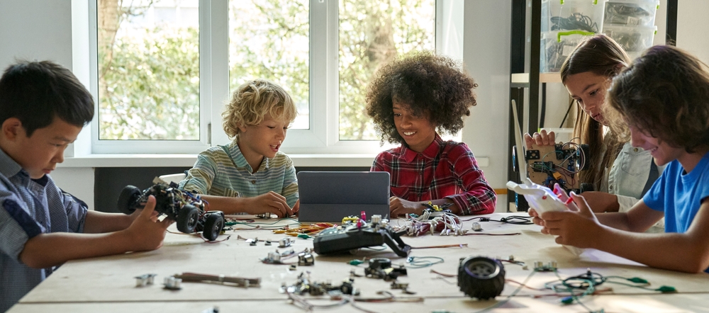 Personalized Learning Through AI-Powered Apps